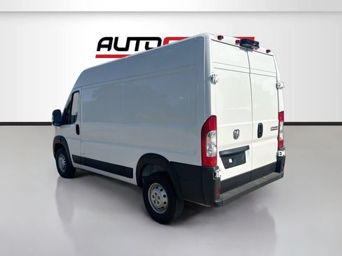 Used 2023 RAM ProMaster 2500 FWD image 5