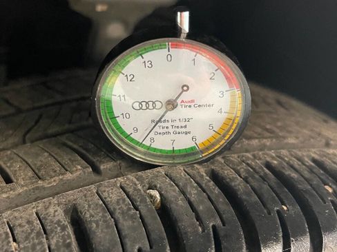 Used 2016 Audi A4 Premium w/ Audi MMI Navigation Plus AWD/4WD image 54