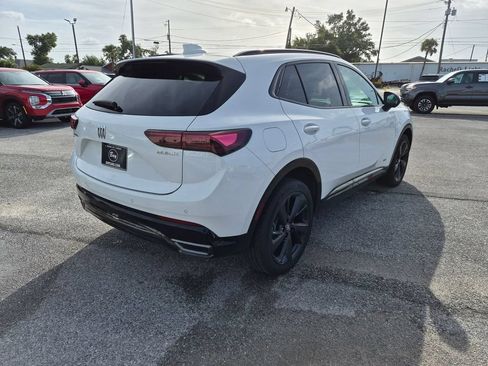 Used 2025 Buick Envision Sport Touring AWD/4WD image 5