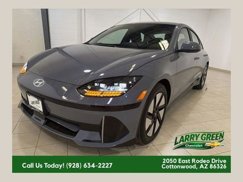 Used 2025 Hyundai Ioniq 6 SE AWD/4WD image 1