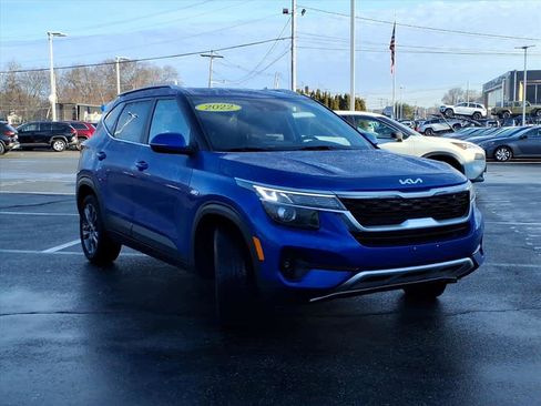 Used 2022 Kia Seltos S image 3