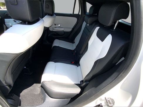 Used 2022 Mercedes-Benz GLA 45 AMG 4MATIC image 20