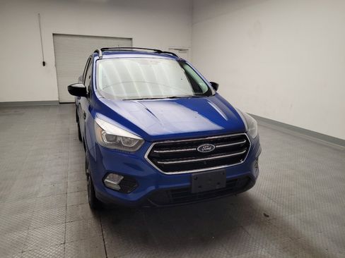 Used 2018 Ford Escape SE w/ SE Sport Appearance Package AWD/4WD image 14
