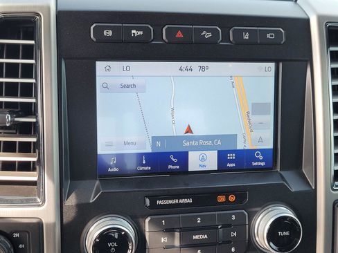 Used 2020 Ford F250 Platinum w/ FX4 Off-Road Package image 14