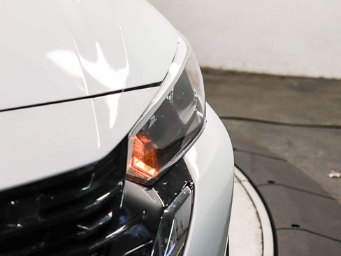 Used 2025 Nissan Sentra SV FWD image 7