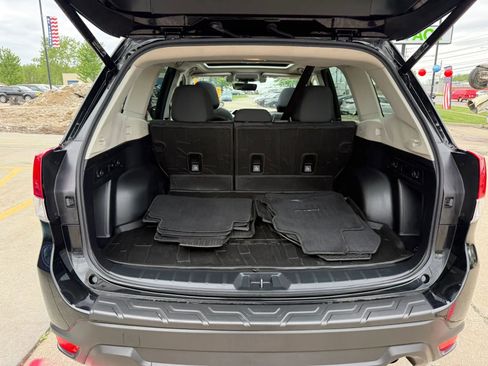 Used 2020 Subaru Forester Premium AWD/4WD image 14