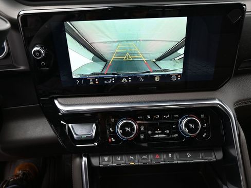 New 2026 GMC Sierra 3500 Denali w/ Technology Package image 14