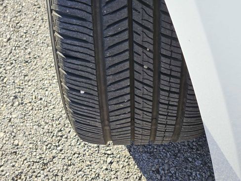 Used 2018 Tesla Model 3 Long Range image 10