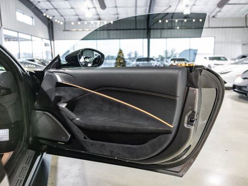 Used 2024 Ferrari Roma image 13