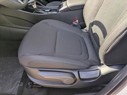 New 2026 Hyundai Tucson SE FWD image 4