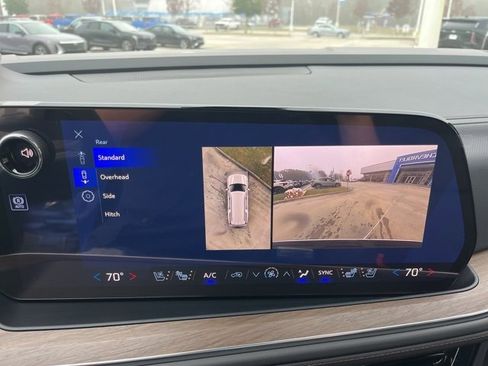 New 2026 Chevrolet Suburban High Country image 29