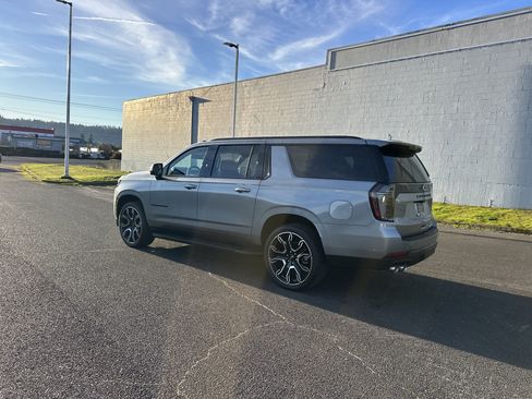 New 2026 Chevrolet Suburban RST w/ Advanced Technology Package image 3