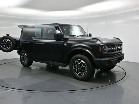 New 2026 Ford Bronco Outer Banks image 31