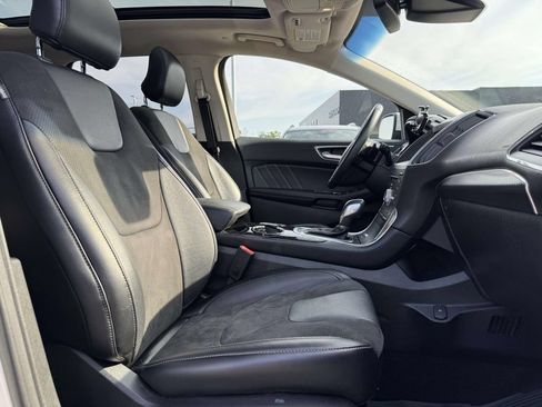 Used 2018 Ford Edge Sport w/ Equipment Group 401A AWD/4WD image 15
