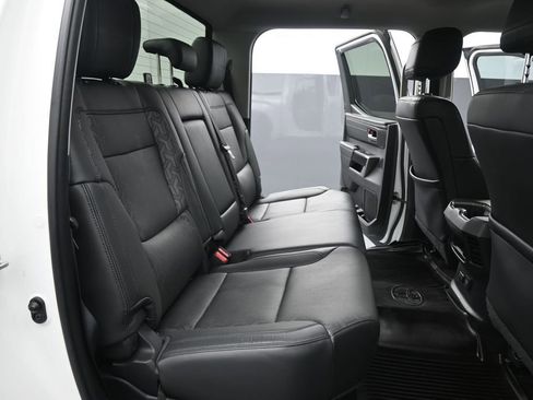 Used 2023 Toyota Tundra Limited AWD/4WD image 29
