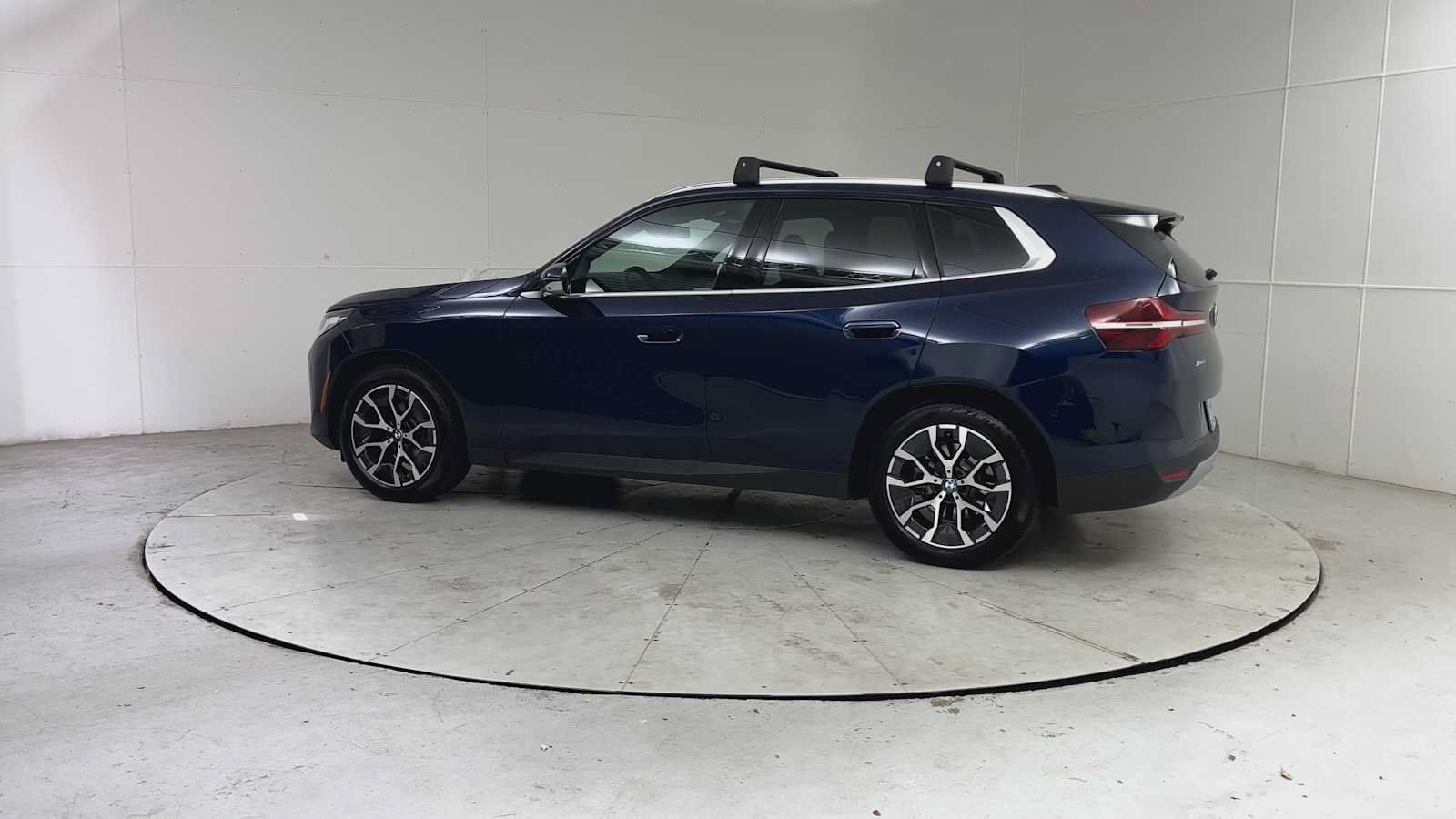 Used 2026 BMW X3 xDrive30i w/ Premium Package AWD/4WD image 4