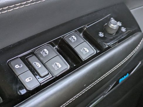 Used 2024 Jeep Grand Wagoneer L Series II w/ Quick Order Packagew 28T image 20