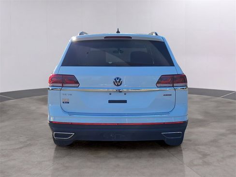 Certified 2022 Volkswagen Atlas SE w/ Panoramic Sunroof Package image 5