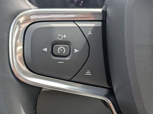 New 2026 Volvo XC40 B4 Plus w/ Climate Package FWD image 27