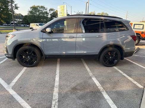 Used 2022 Honda Pilot Black Edition image 4