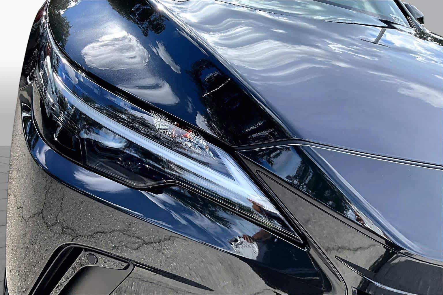 Used 2025 Lexus RX 350 FWD w/ Technology Package image 28