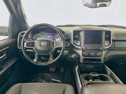 Used 2022 RAM 1500 Big Horn AWD/4WD image 32
