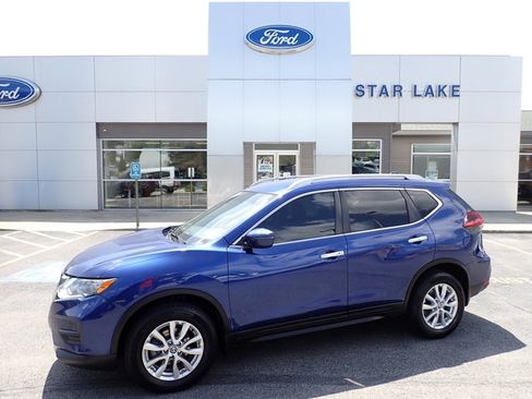 Used 2019 Nissan Rogue SV AWD/4WD image 1