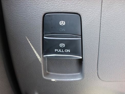 Used 2025 Ford Transit 350 XLT RWD image 40