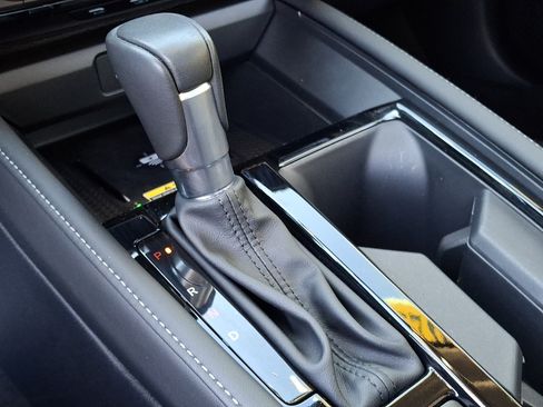 Used 2025 Honda Accord Touring image 17
