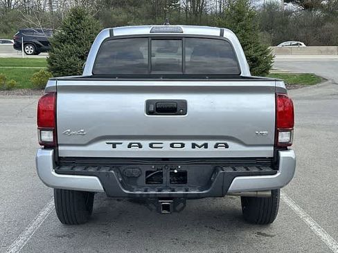 Used 2023 Toyota Tacoma SR image 4