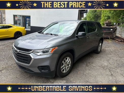 Certified 2020 Chevrolet Traverse LS AWD/4WD image 1