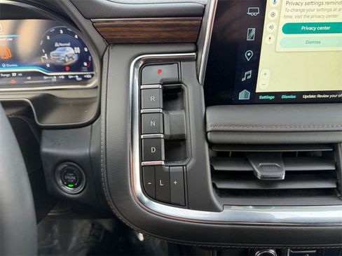 Certified 2024 Chevrolet Tahoe High Country w/ Premium Package image 21