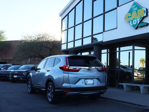 Used 2018 Honda CR-V EX image 9