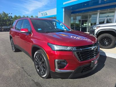 Used 2023 Chevrolet Traverse RS w/ LPO, Floor Liner Package