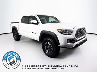 Used 2022 Toyota Tacoma TRD Off-Road video 1