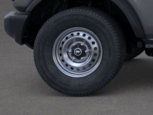 New 2025 Ford Bronco 4-Door AWD/4WD image 22