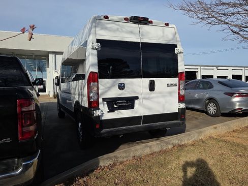 Used 2025 RAM ProMaster 2500 image 3