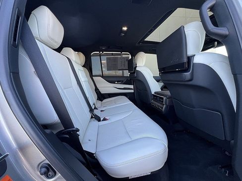 Used 2023 Lexus LX 600 4WD w/ Accessory Package (Z1) image 30