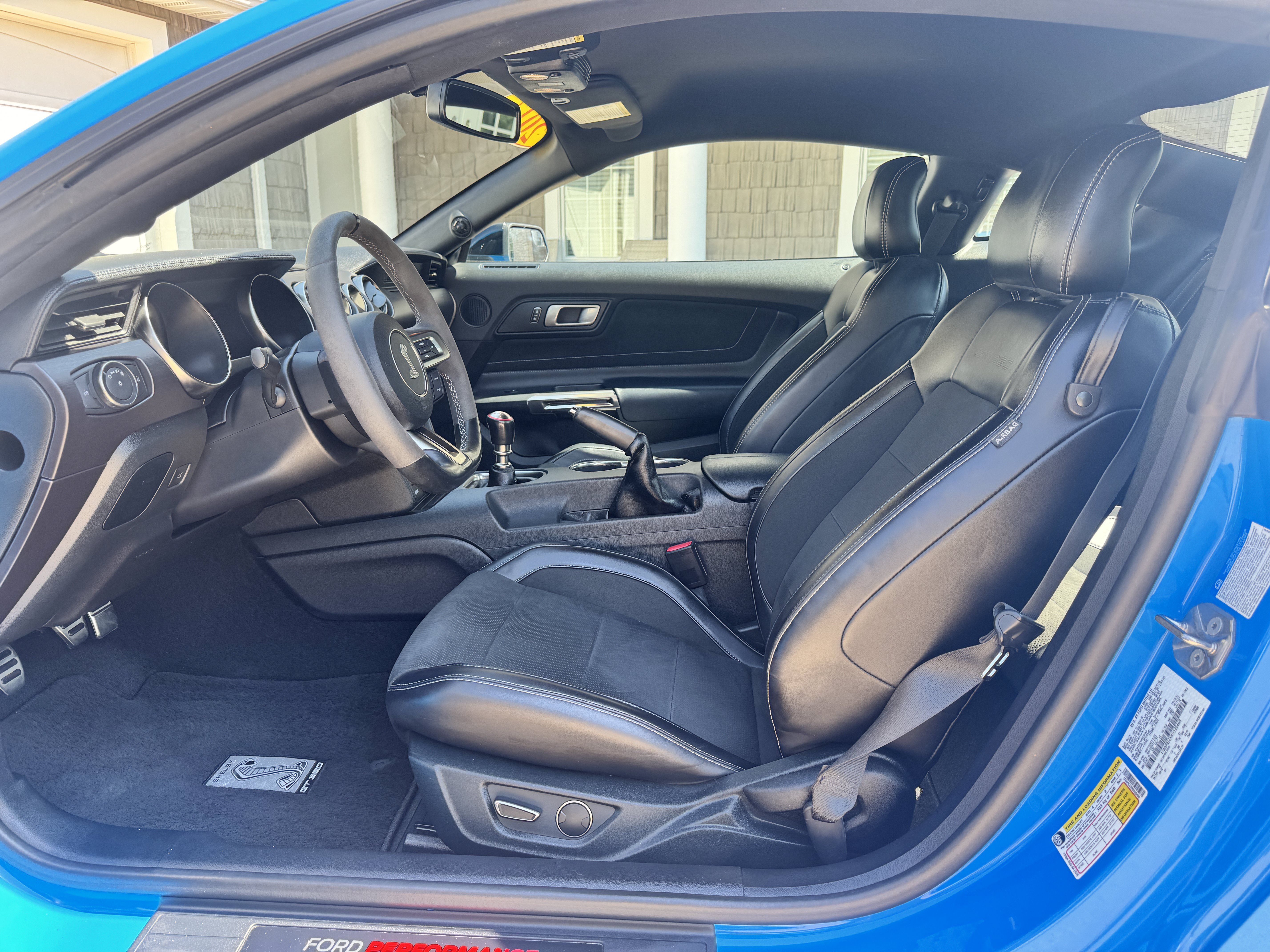 Used 2017 Ford Mustang Shelby GT350 RWD image 12