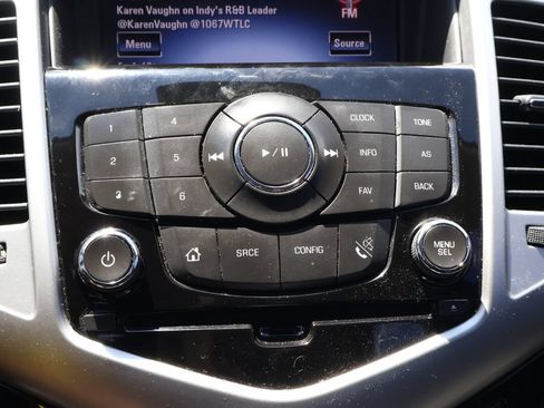 Used 2015 Chevrolet Cruze LT FWD image 20