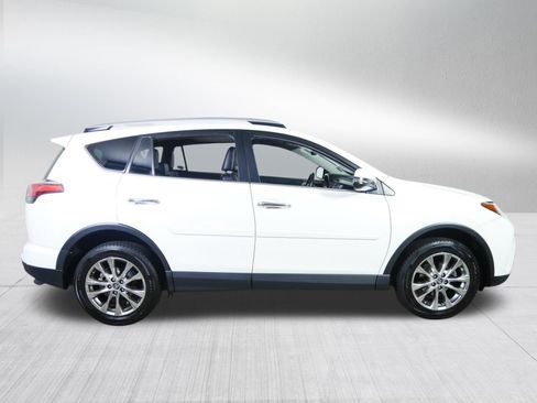 Used 2016 Toyota RAV4 Limited AWD/4WD image 8