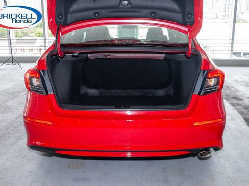 Used 2023 Honda Civic Sport image 10