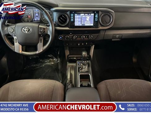 Used 2019 Toyota Tacoma TRD Off-Road AWD/4WD image 16