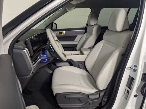 New 2026 Hyundai Santa Fe SE FWD image 12