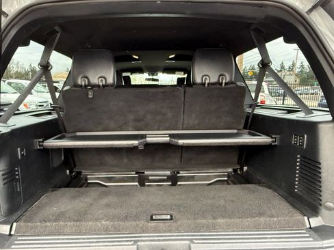 Used 2015 Ford Expedition EL XLT w/ Equipment Group 202A image 12