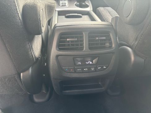 Used 2022 Honda Pilot Sport image 17