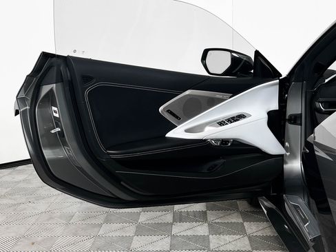 Used 2023 Chevrolet Corvette Stingray Preferred Conv w/ 2LT image 18