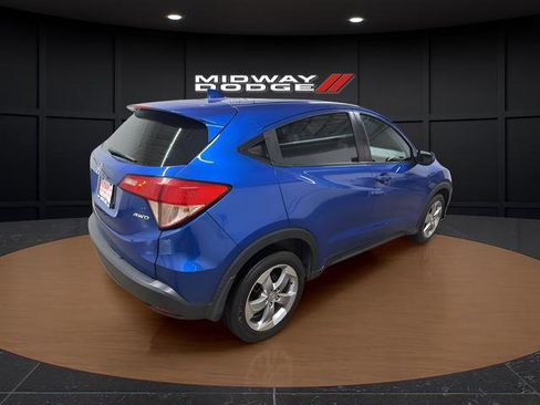 Used 2018 Honda HR-V LX image 4