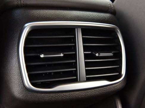 Used 2020 Hyundai Santa Fe SEL FWD image 22
