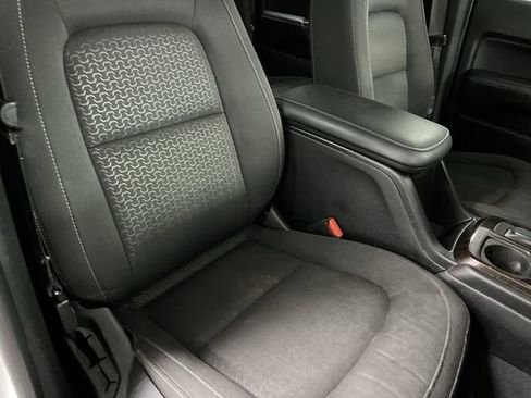 Certified 2020 GMC Canyon SLE w/ Driver Alert Package image 27